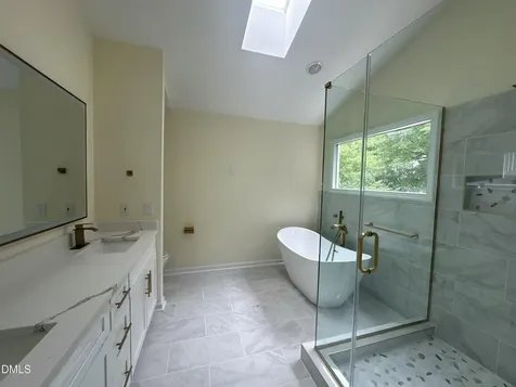 4409 Queenstown Court Raleigh NC 27612