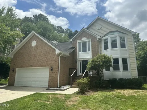 4409 Queenstown Court Raleigh NC 27612