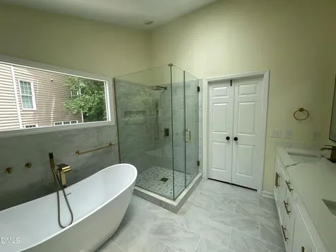 4409 Queenstown Court Raleigh NC 27612