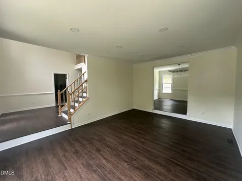 4409 Queenstown Court Raleigh NC 27612