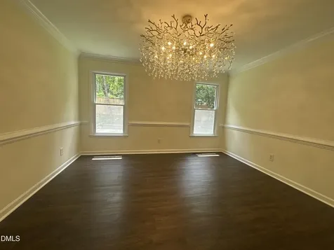4409 Queenstown Court Raleigh NC 27612