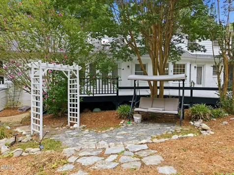 5516 Den Heider Way Raleigh NC 27606