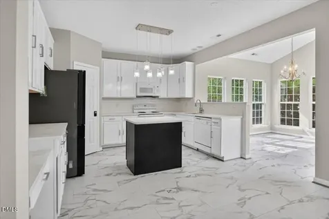 837 Tannerwell Avenue Wake Forest NC 27587