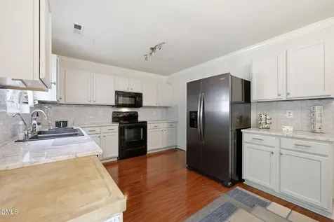 5433 Thunderidge Drive Raleigh NC 27610