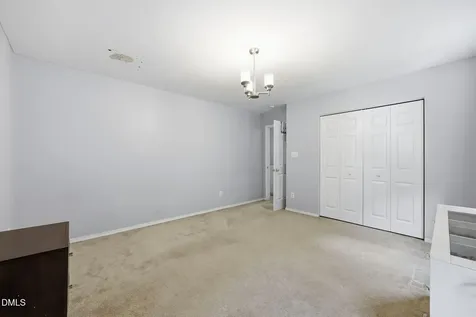 5433 Thunderidge Drive Raleigh NC 27610