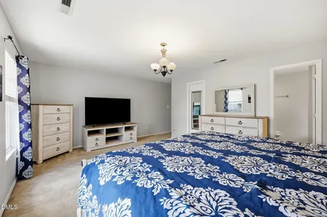5433 Thunderidge Drive Raleigh NC 27610
