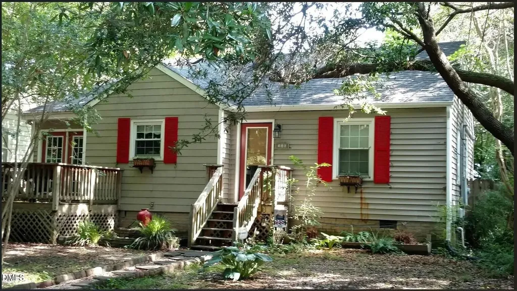 326 Willow Street Cary NC 27511