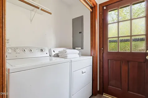 6505 Wooden Shoe Lane Raleigh NC 27613