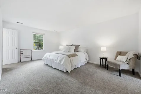 6505 Wooden Shoe Lane Raleigh NC 27613
