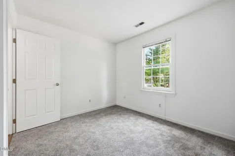 6505 Wooden Shoe Lane Raleigh NC 27613