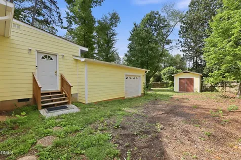 6505 Wooden Shoe Lane Raleigh NC 27613
