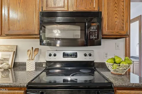 6505 Wooden Shoe Lane Raleigh NC 27613