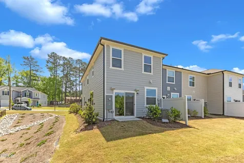 2018 Rockface Way Durham NC 27703