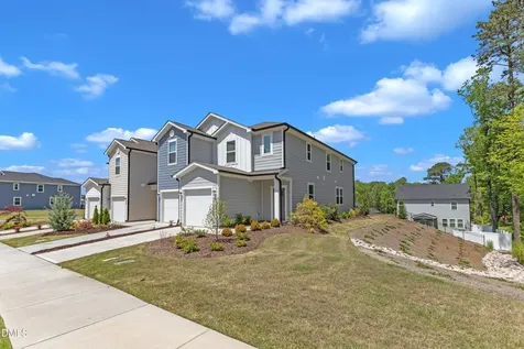 2018 Rockface Way Durham NC 27703