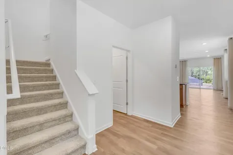 2018 Rockface Way Durham NC 27703