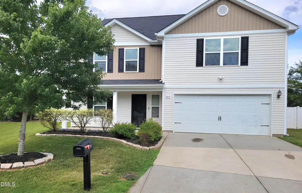 207 Kendall Drive Winston Salem NC 27107