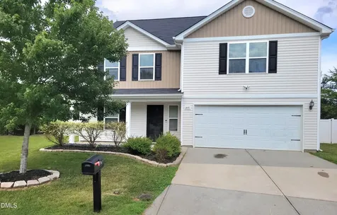 207 Kendall Drive Winston Salem NC 27107