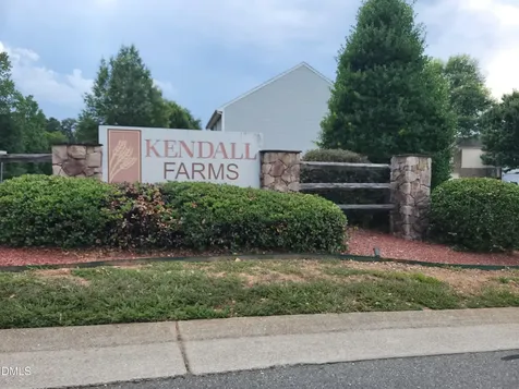 207 Kendall Drive Winston Salem NC 27107