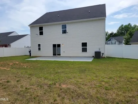 207 Kendall Drive Winston Salem NC 27107