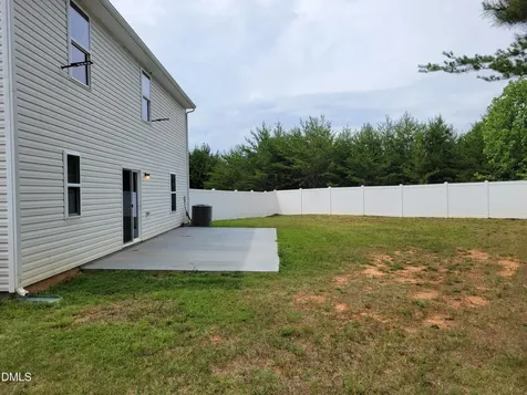 207 Kendall Drive Winston Salem NC 27107
