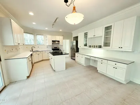 7804 Umstead Forest Drive Raleigh NC 27612