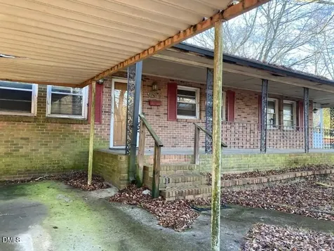 922 N White Street Wake Forest NC 27587