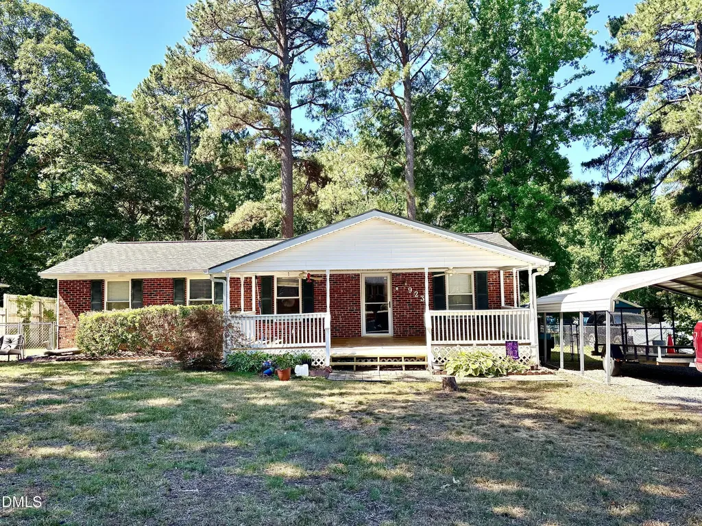 923 Spruce Pine Trail Durham NC 27705
