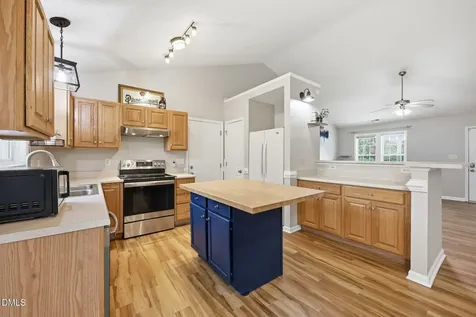 1333 E Stone Arch Drive Fuquay Varina NC 27526