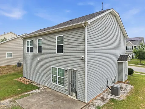 934 Ribbonleaf Lane Fuquay Varina NC 27526