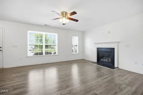 934 Ribbonleaf Lane Fuquay Varina NC 27526