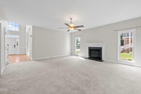 3528 Dewing Drive Raleigh NC 27616