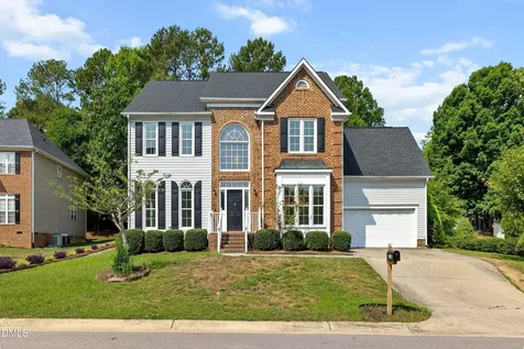 3528 Dewing Drive Raleigh NC 27616