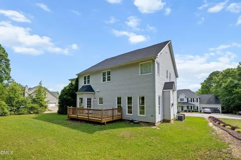 3528 Dewing Drive Raleigh NC 27616