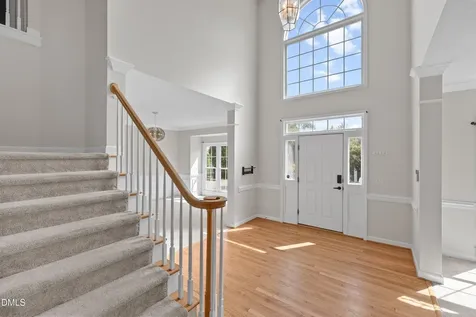 3528 Dewing Drive Raleigh NC 27616