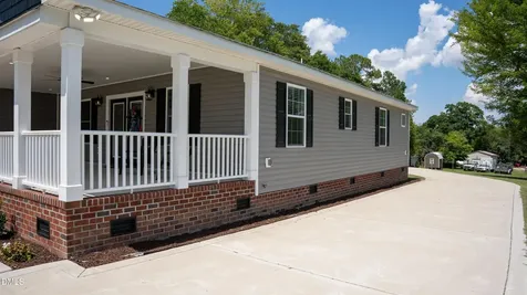 730 NW Boulevard Clinton NC 28328