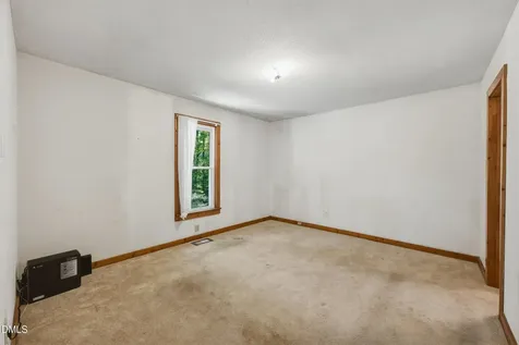 956 Holden Road Youngsville NC 27596
