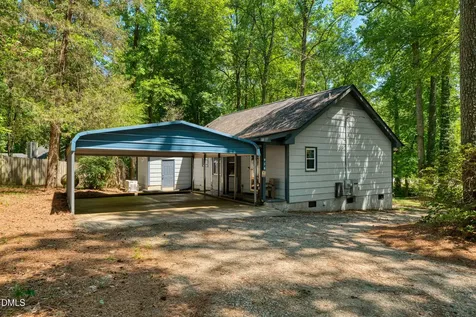 956 Holden Road Youngsville NC 27596