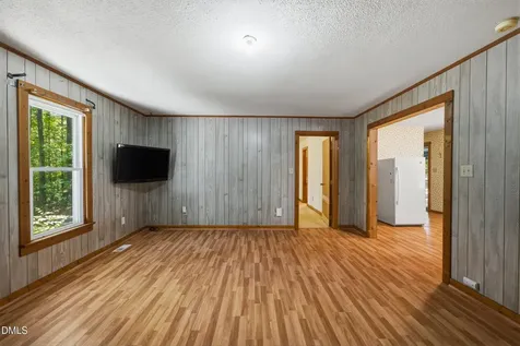 956 Holden Road Youngsville NC 27596