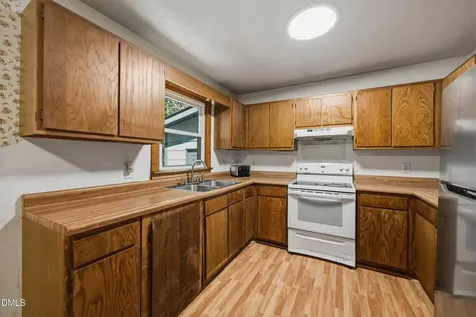 956 Holden Road Youngsville NC 27596