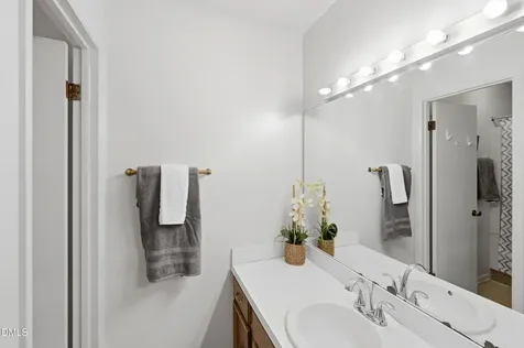 4100 Five Oaks Unit 6 Drive Durham NC 27707
