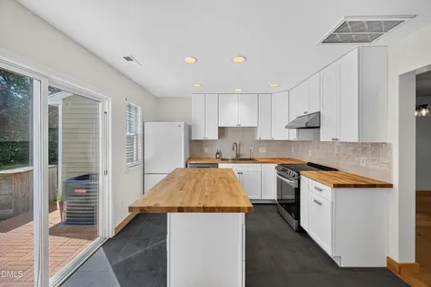 3645 Bison Hill Lane Raleigh NC 27604