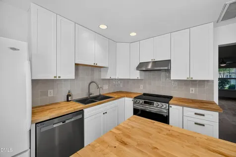 3645 Bison Hill Lane Raleigh NC 27604