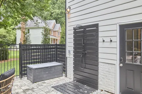 5513 Point Lake Court Holly Springs NC 27540