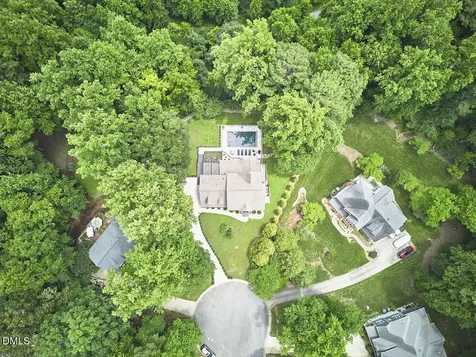 5513 Point Lake Court Holly Springs NC 27540