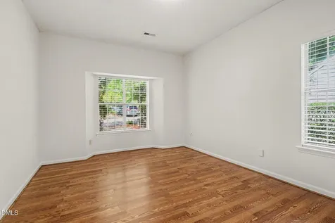 107 Bay Colony Court Chapel Hill NC 27517