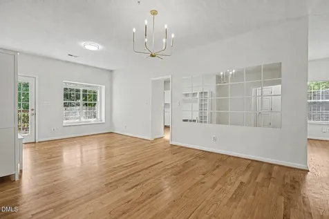 107 Bay Colony Court Chapel Hill NC 27517