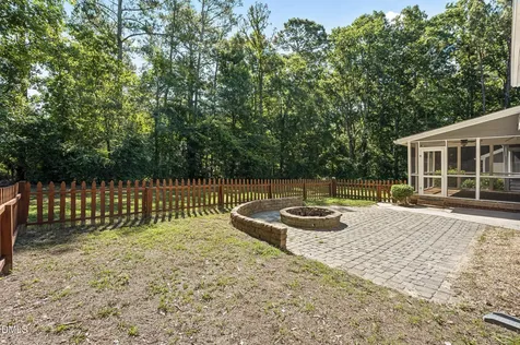 10605 Gardenia Court Raleigh NC 27603