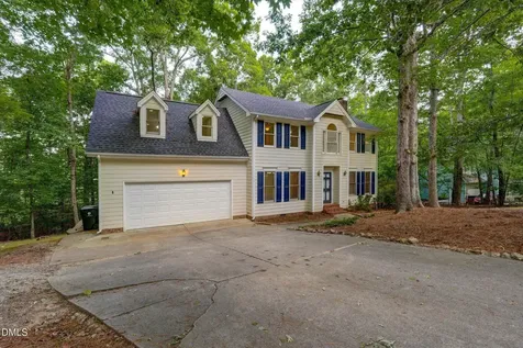 912 Stable Ridge Drive Holly Springs NC 27540