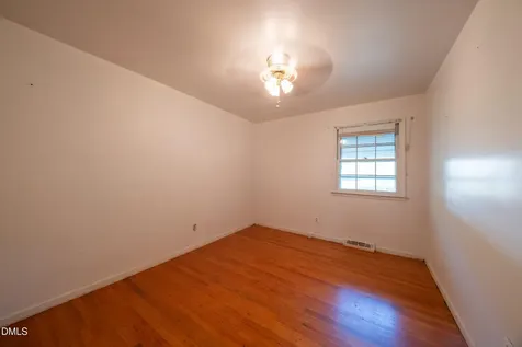 3832 Hermine Street Durham NC 27705