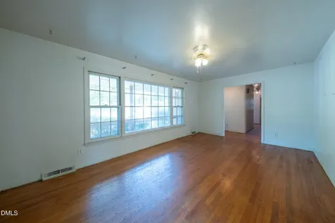 3832 Hermine Street Durham NC 27705